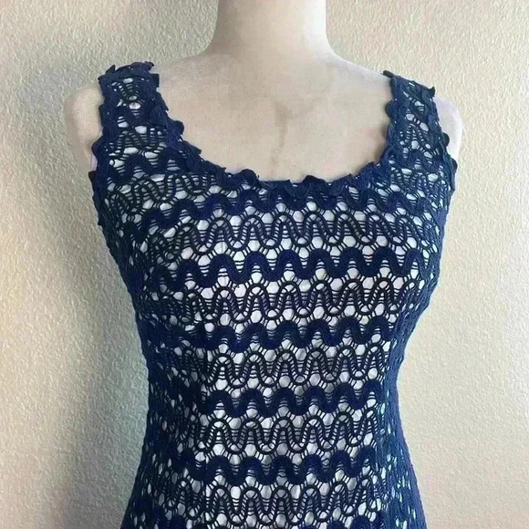 Lilly Pulitzer Lonnie True Navy Ric Rac Lace Sleeveless Shift Dress - 0 - Picture 2 of 6